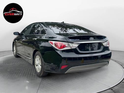 2015 Hyundai SONATA Hybrid Limited