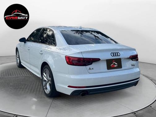 2017 Audi A4 Season of Audi Premium