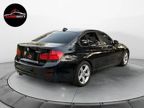 2013 BMW 328 328i 4dr Sedan
