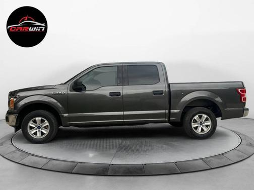 Gray 2018 Ford F-150 XLT