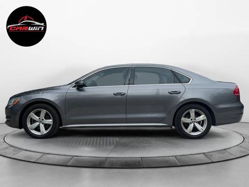 2012 Volkswagen Passat 2.5 SE