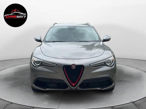 Gray 2018 Alfa Romeo Stelvio Ti