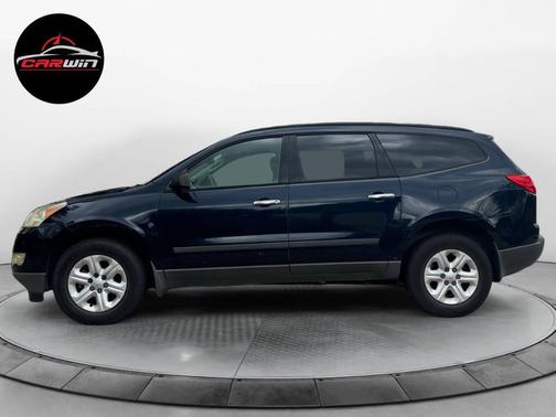 2011 Chevrolet Traverse LS