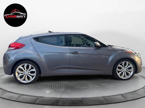 2013 Hyundai Veloster Base