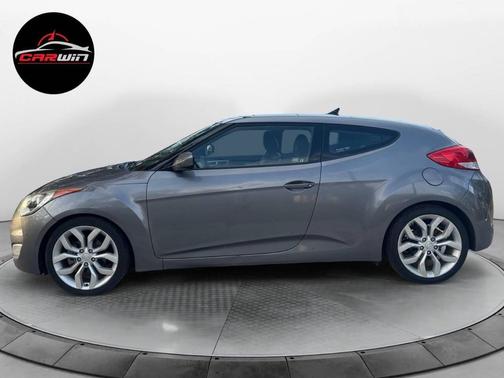 2013 Hyundai Veloster Base