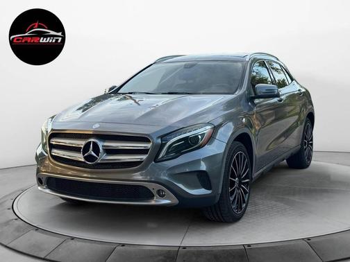 Gray 2015 Mercedes-Benz GLA-Class 4MATIC