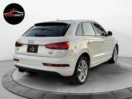 2017 Audi Q3 2.0T Premium