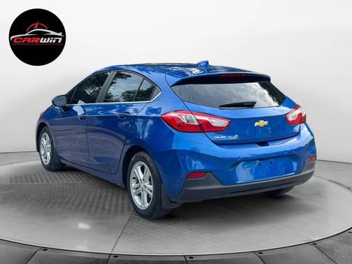 Blue 2017 Chevrolet Cruze LT