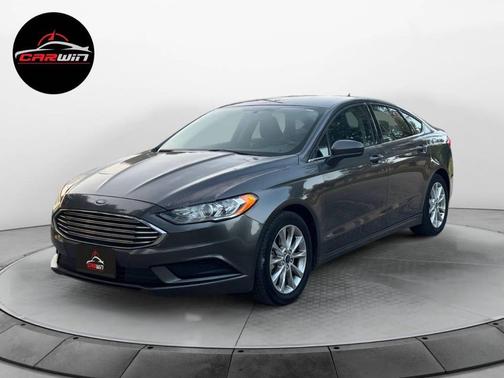 Magnetic 2017 Ford Fusion SE