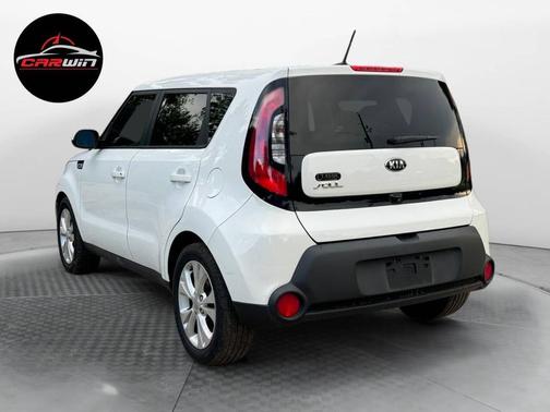 Clear White 2015 Kia Soul +