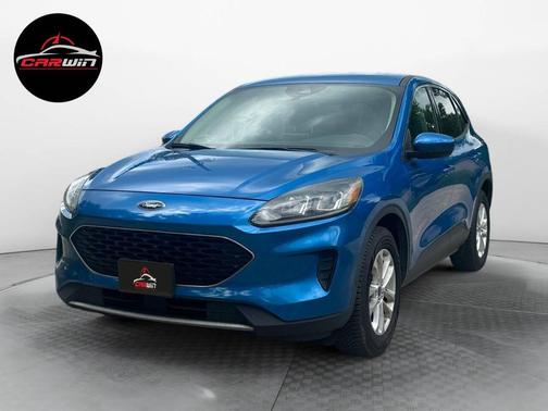 Blue 2020 Ford Escape SE
