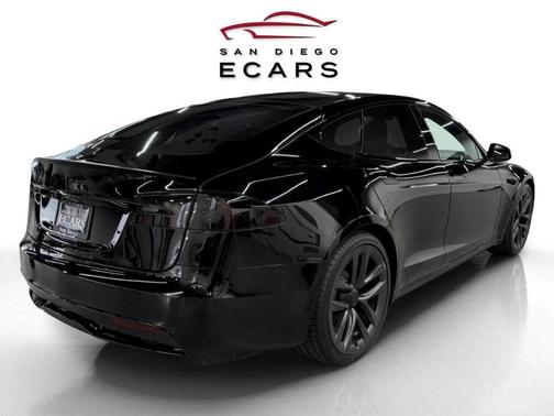 2021 Tesla Model S Plaid