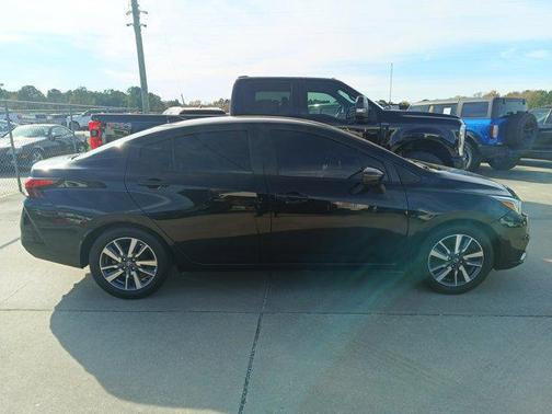 2020 Nissan Versa 1.6 SV