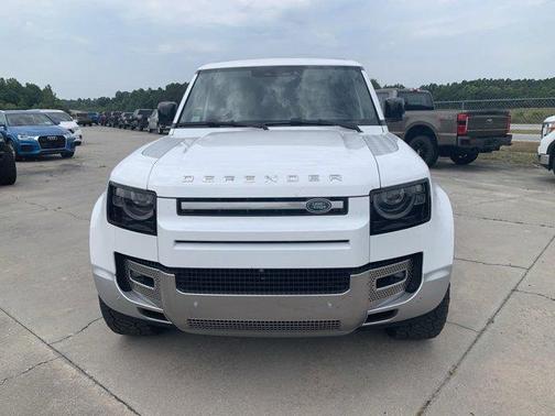 2023 Land Rover Defender 130 First Edition