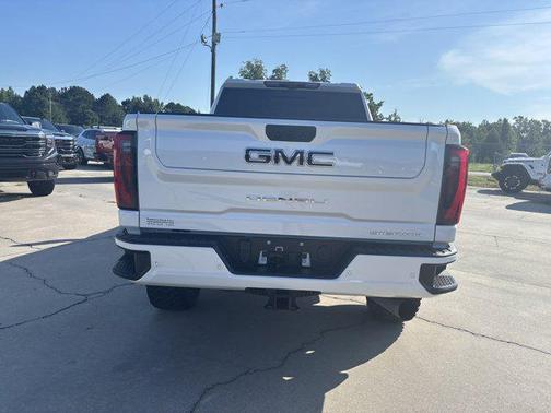 2024 GMC Sierra 3500 Denali