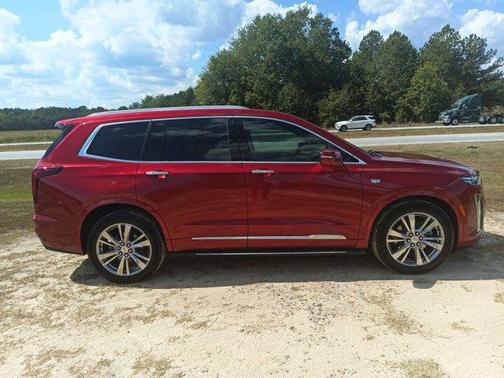 2023 Cadillac XT6 Premium Luxury AWD