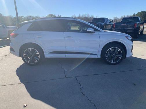 2023 Audi Q4 e-tron Premium Plus 50 quattro
