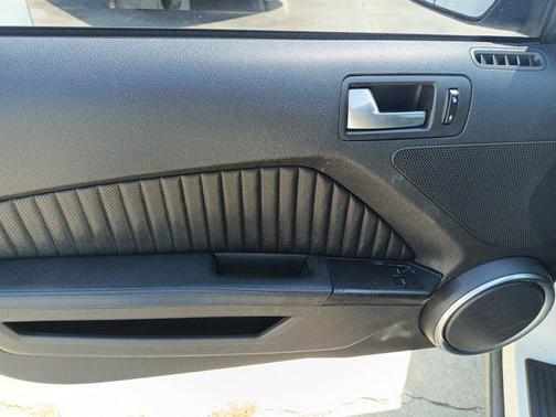 2012 Ford Shelby GT500 Base