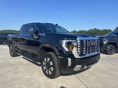 2025 GMC Sierra 2500 Denali