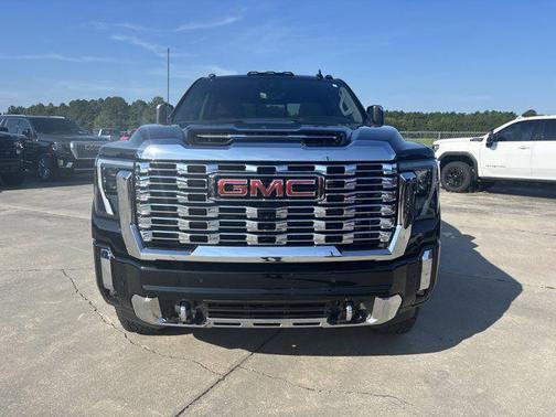 2025 GMC Sierra 2500 Denali