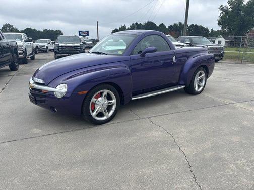 2004 Chevrolet SSR LS