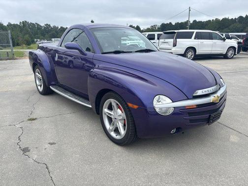 2004 Chevrolet SSR LS