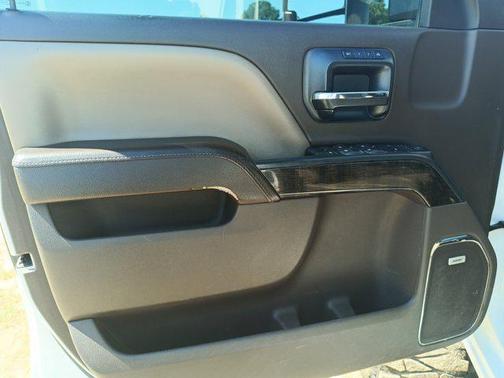 2015 GMC Sierra 2500 Denali