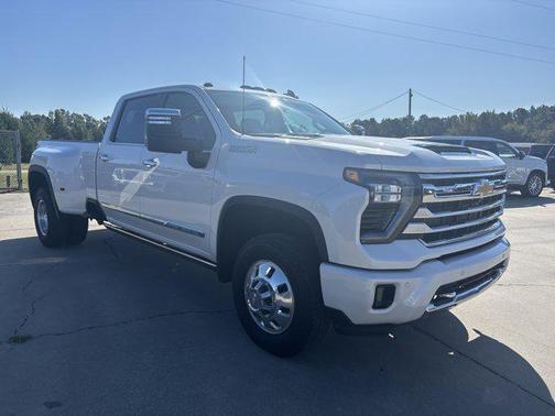 2025 Chevrolet Silverado 3500 High Country