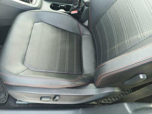 2016 Volkswagen Jetta 2.0T GLI SE