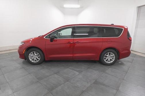 2025 Chrysler Pacifica L