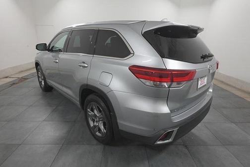 2017 Toyota Highlander Limited Platinum