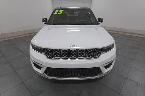 2023 Jeep Grand Cherokee Summit