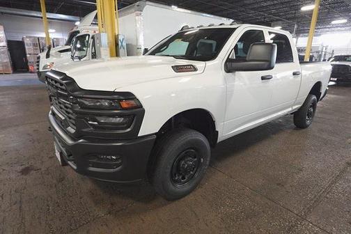 2025 RAM 2500 Tradesman Crew Cab 4x4 6'4' Box