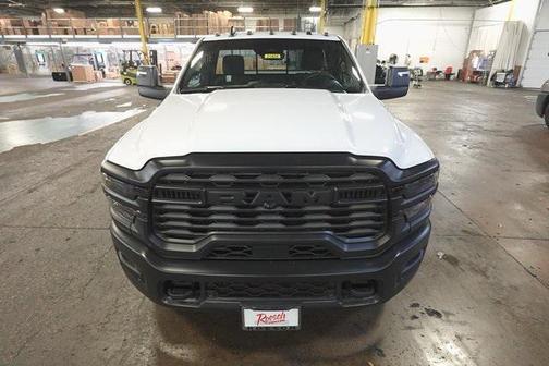 2025 RAM 2500 Tradesman Regular Cab 4x4 8' Box