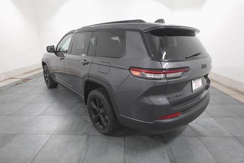 2022 Jeep Grand Cherokee L Altitude