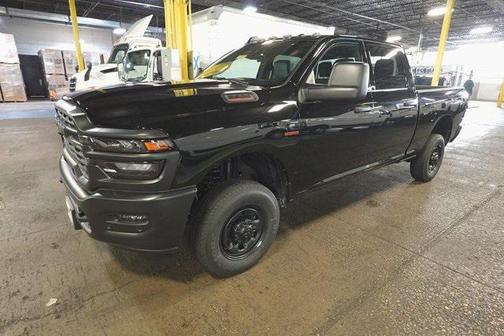 2025 RAM 2500 Tradesman Crew Cab 4x4 6'4' Box