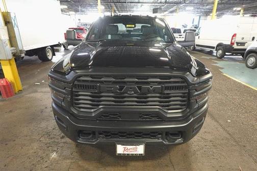 2025 RAM 2500 Tradesman Crew Cab 4x4 6'4' Box