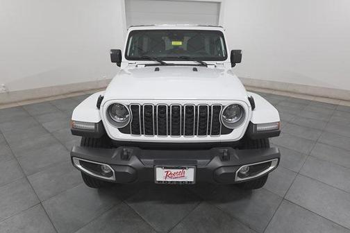 2024 Jeep Wrangler 4-Door Sahara 4x4