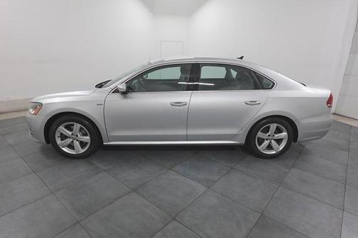 2015 Volkswagen Passat 1.8T Limited Edition