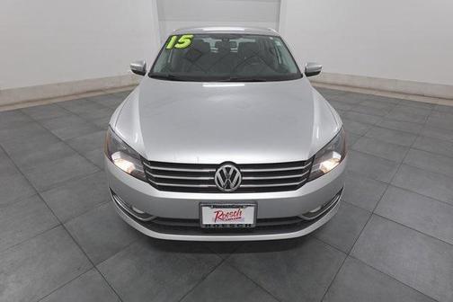 2015 Volkswagen Passat 1.8T Limited Edition