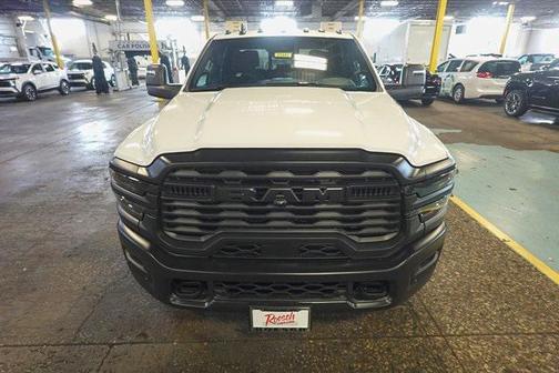 2025 RAM 2500 Tradesman Crew Cab 4x4 6'4' Box