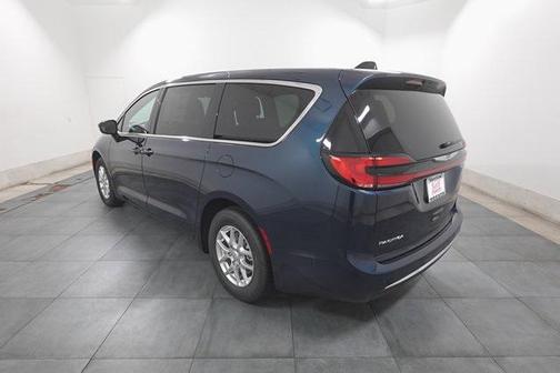 2025 Chrysler Pacifica L