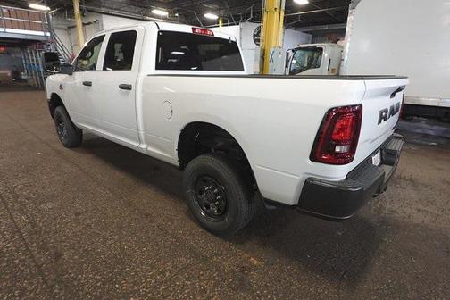 2025 RAM 2500 Tradesman Crew Cab 4x4 6'4' Box