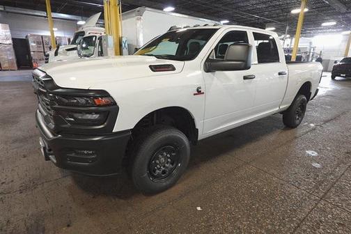 2025 RAM 2500 Tradesman Crew Cab 4x4 6'4' Box