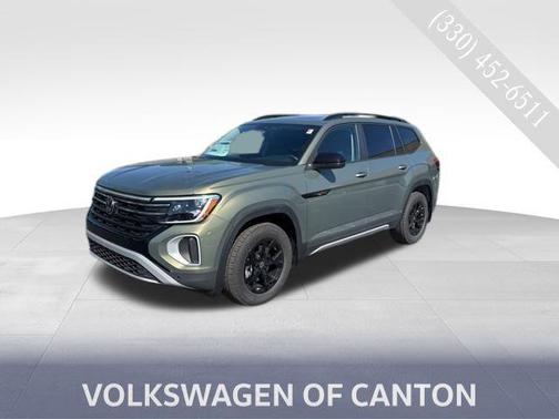 2025 Volkswagen Atlas 2.0T Peak Edition