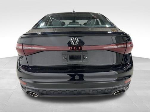 Deep Black Pearl Effect 2026 Volkswagen Jetta GLI 2.0T Autobahn