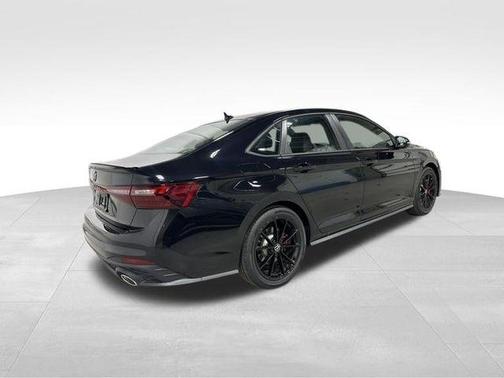 Deep Black Pearl Effect 2026 Volkswagen Jetta GLI 2.0T Autobahn