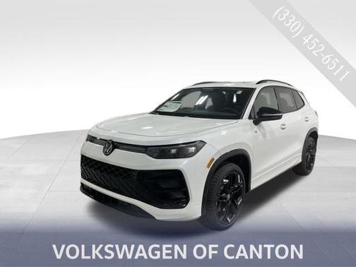 2025 Volkswagen Tiguan 2.0T SE R-Line Black