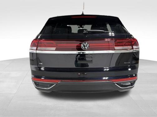 2026 Volkswagen Atlas Cross Sport 2.0T SE