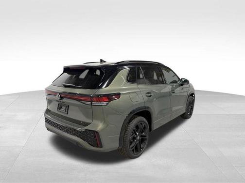 Avocado Green 2026 Volkswagen Tiguan 2.0T SE R-Line Black